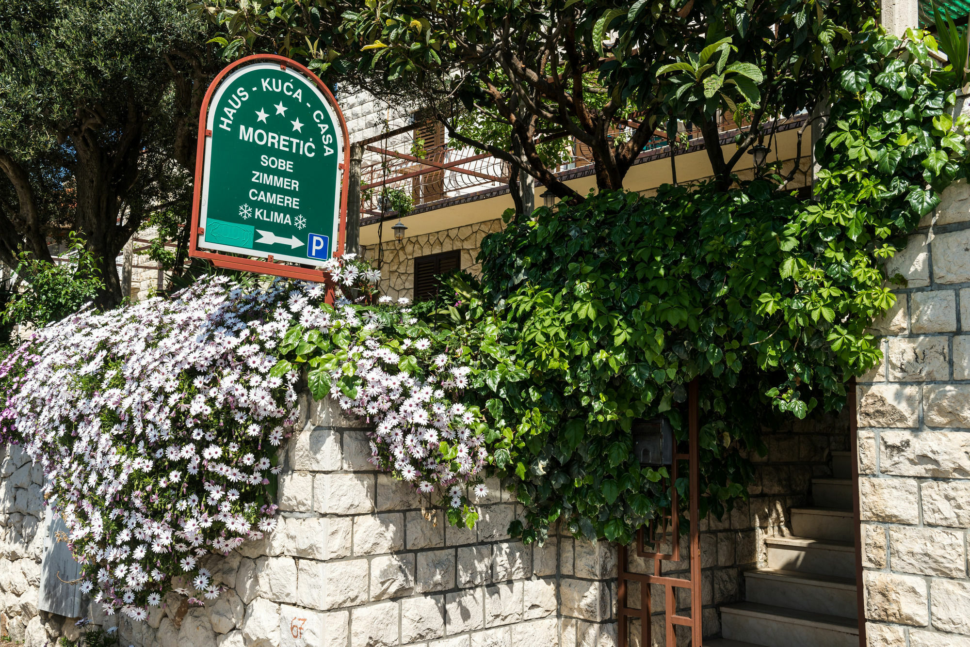 奥拉萨奇 莫乐迪旅馆酒店 外观 照片